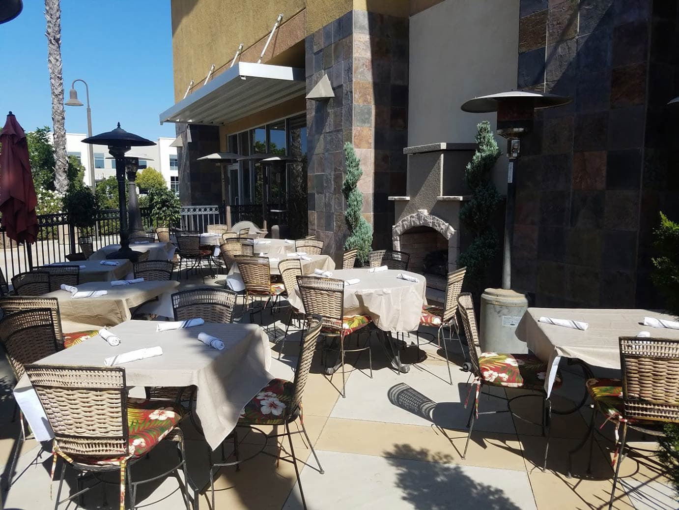 Mangia e Bevi - catering in Oceanside